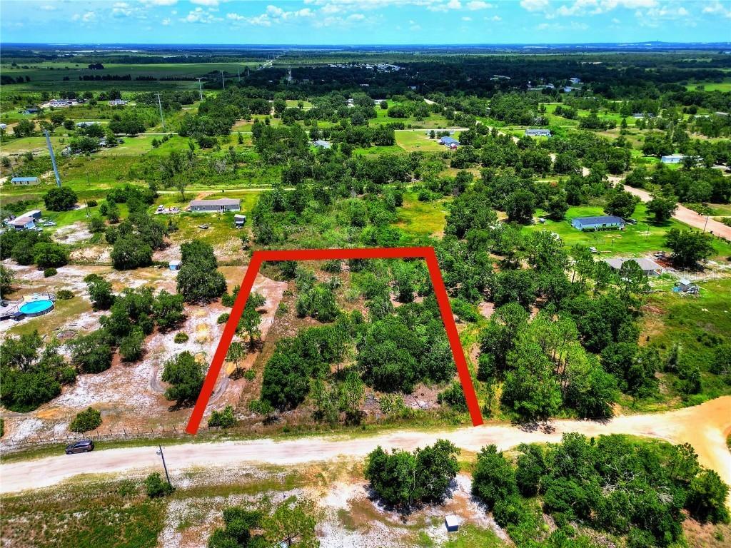 Allison Ave., Lake Wales, FL 33859