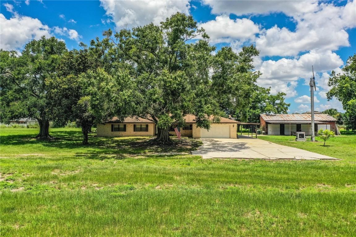 10 Webb Rd., Winter Haven, FL 33881