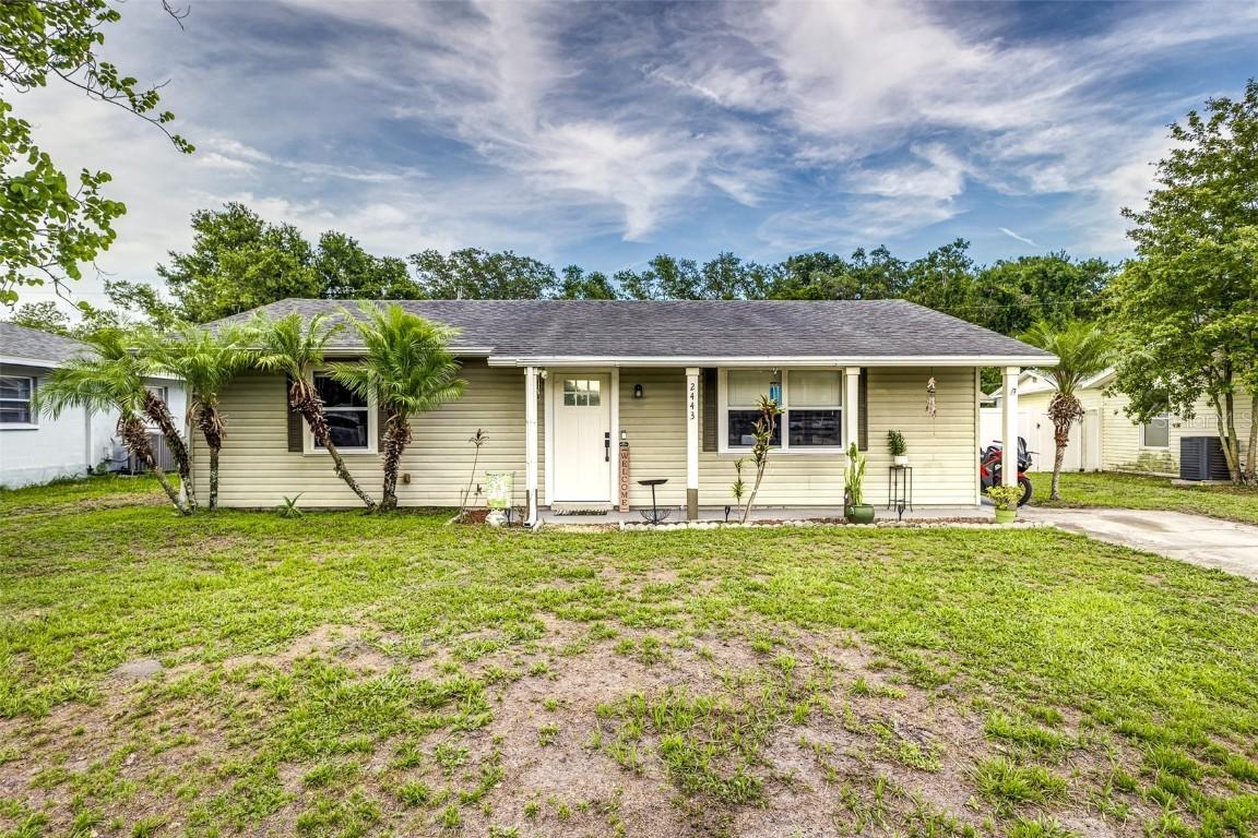 2443 Delrose Dr., Lakeland, FL 33805