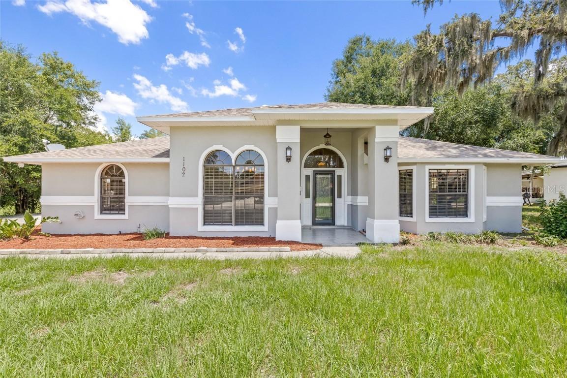 1102 Berkley Ln., Winter Haven, FL 33880