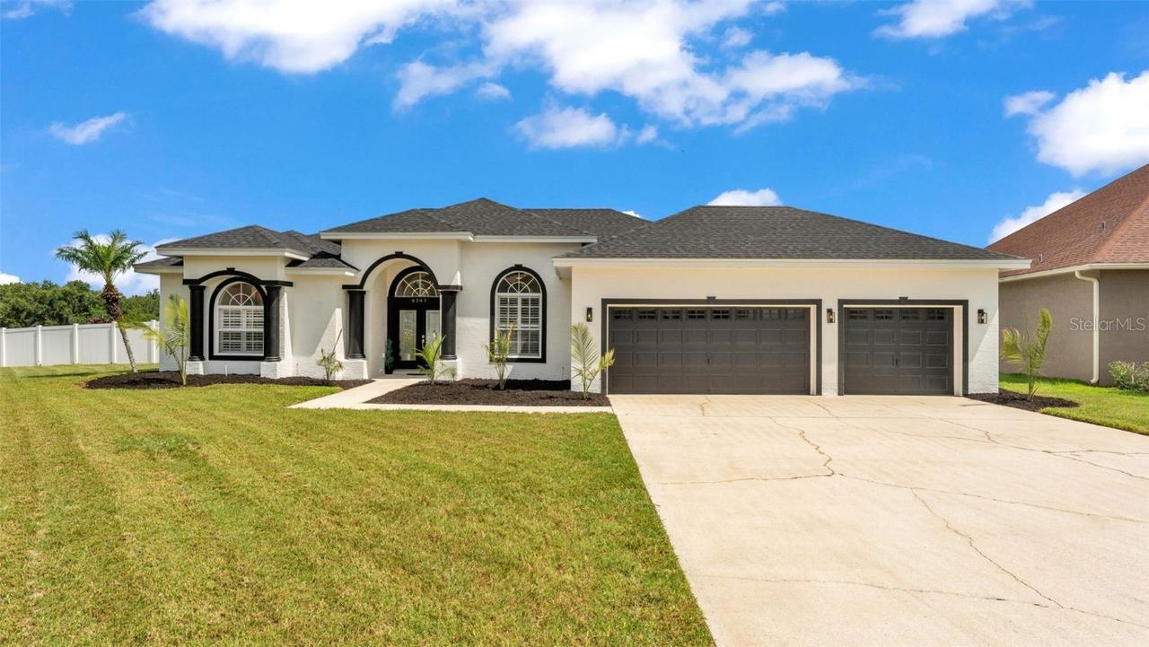 6707 Hillis Dr., Lakeland, FL 33813