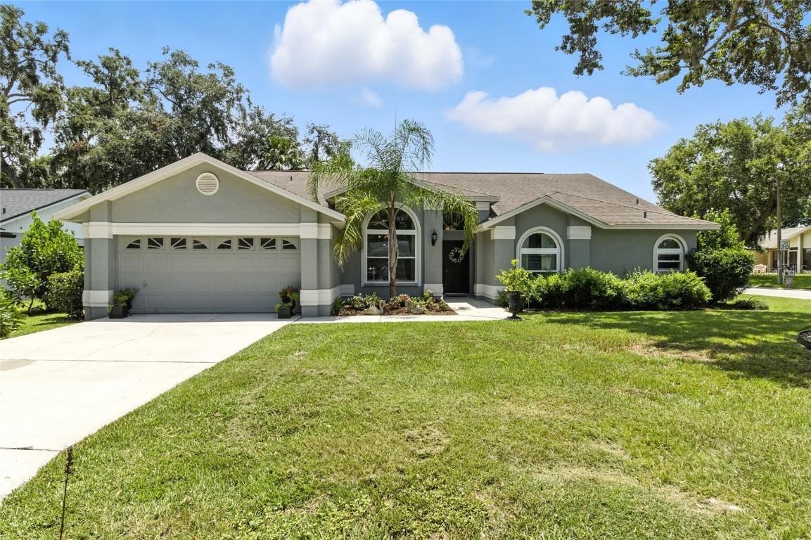 6410 Beechnut Dr., Lakeland, FL 33813