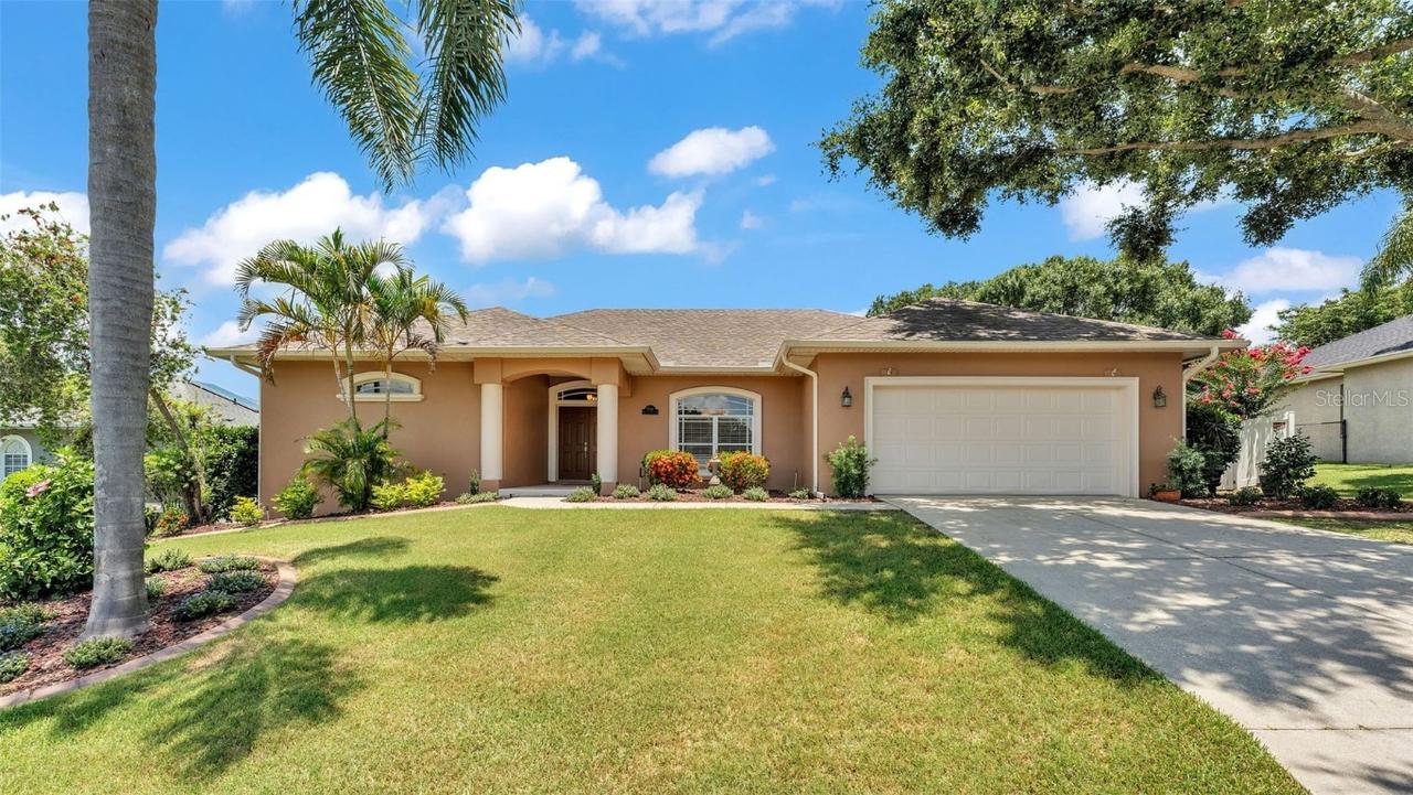 5548 Woodwind Hills Dr., Lakeland, FL 33812