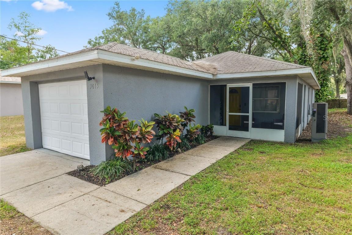 3015 Thornhill Rd., Winter Haven, FL 33880