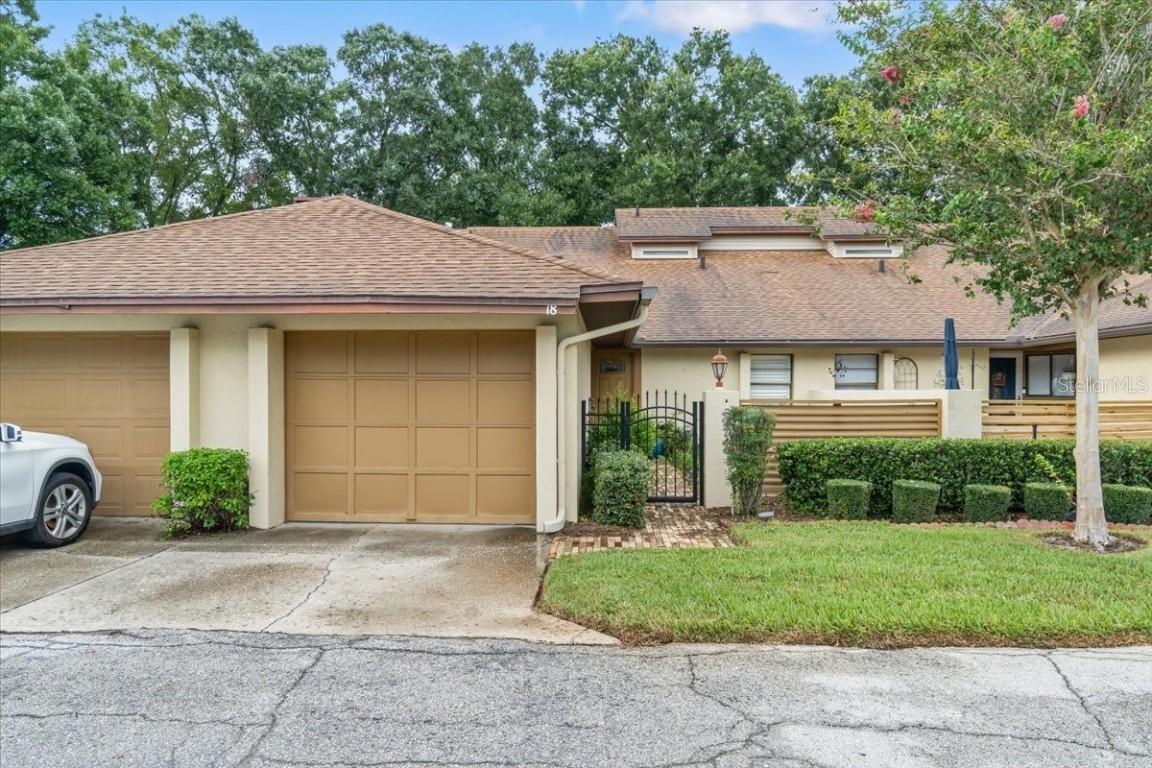 925 Fenton Ln. #18, Lakeland, FL 33809