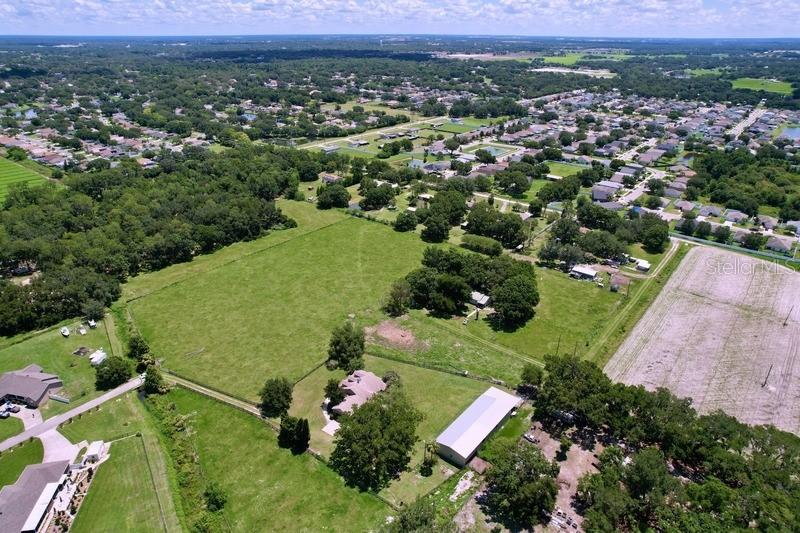4608 Executive Meadows Dr., Plant City, FL 33567