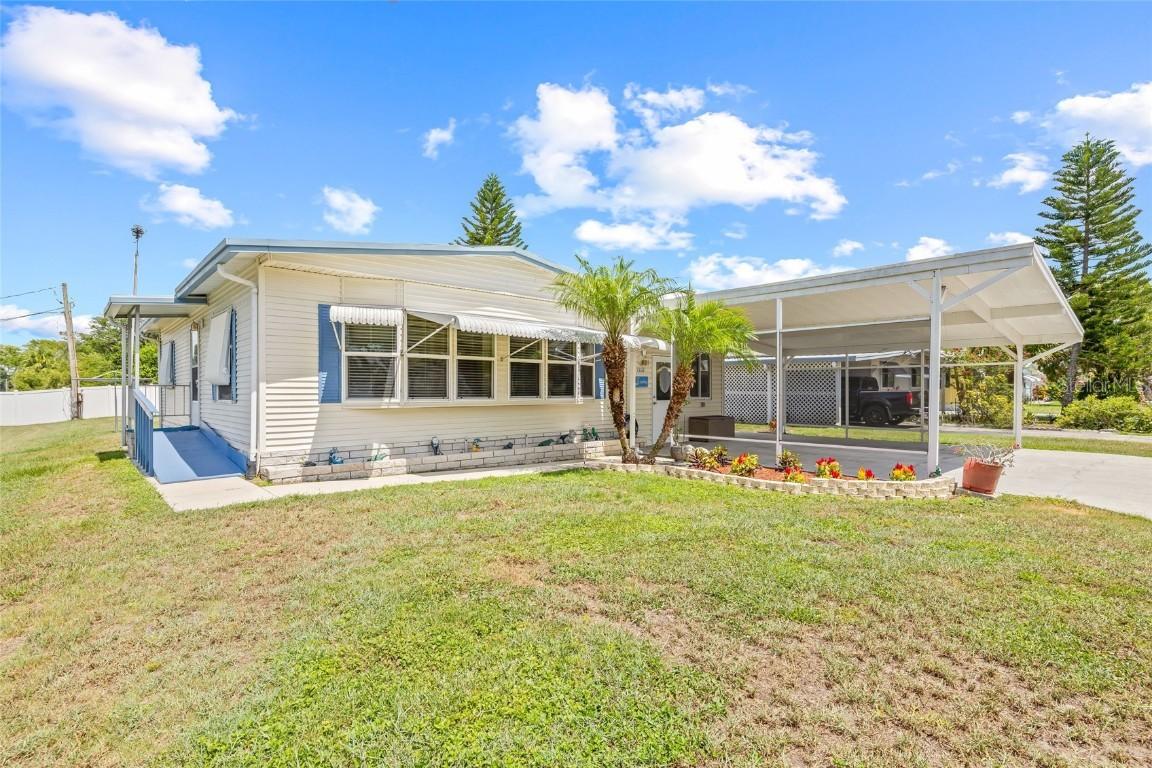 1502 Blue Lake Dr., Lakeland, FL 33801