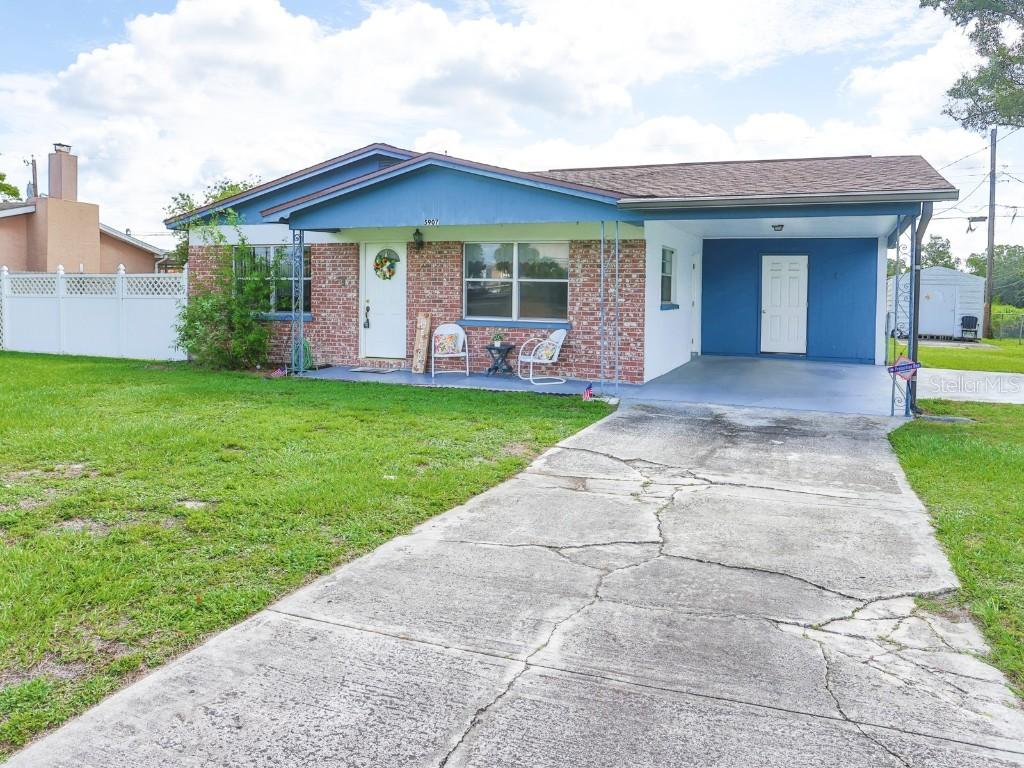 5907 Sharon Ln., Lakeland, FL 33809