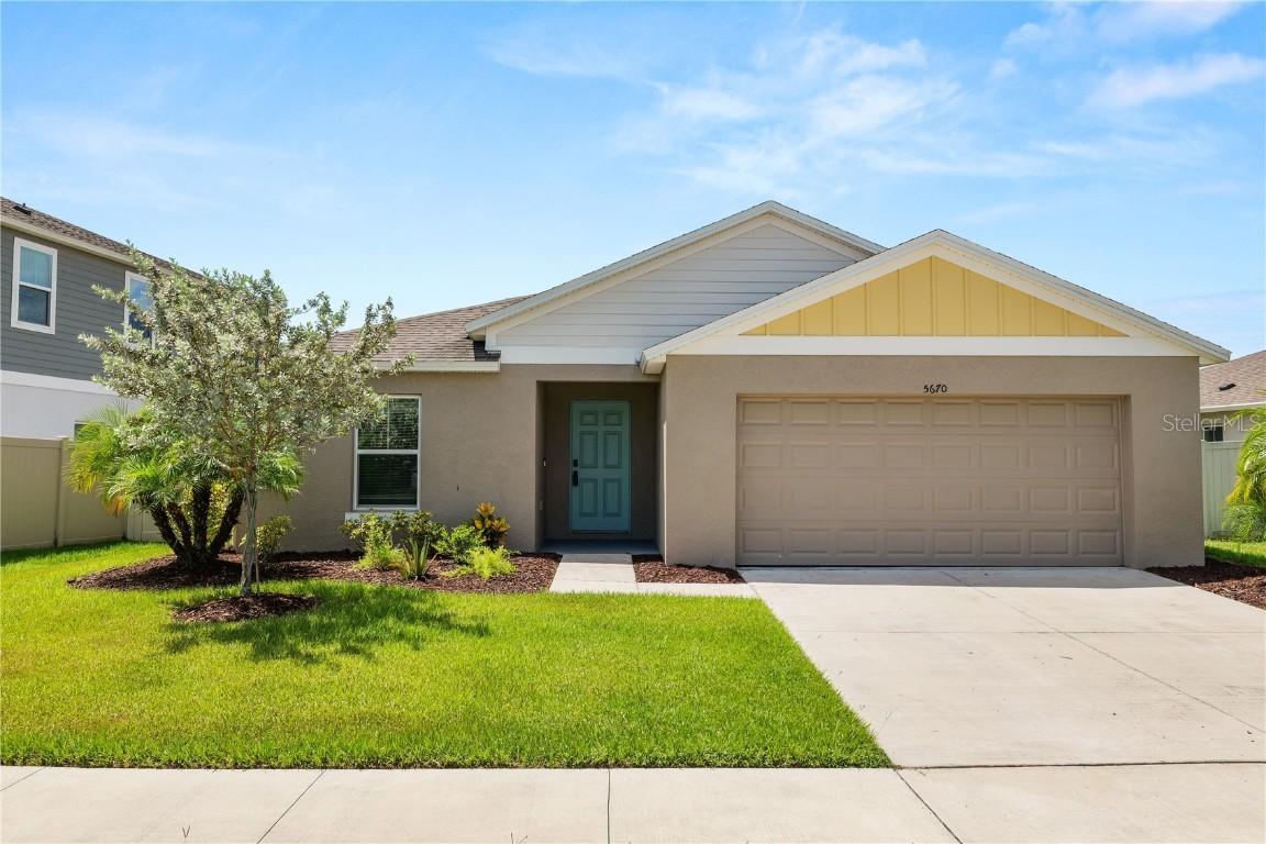 5670 Arlington River Dr., Lakeland, FL 33811