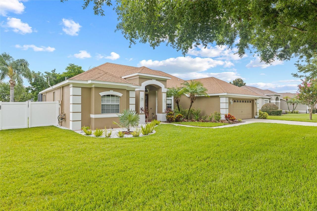 144 Costa Loop St., Auburndale, FL 33823