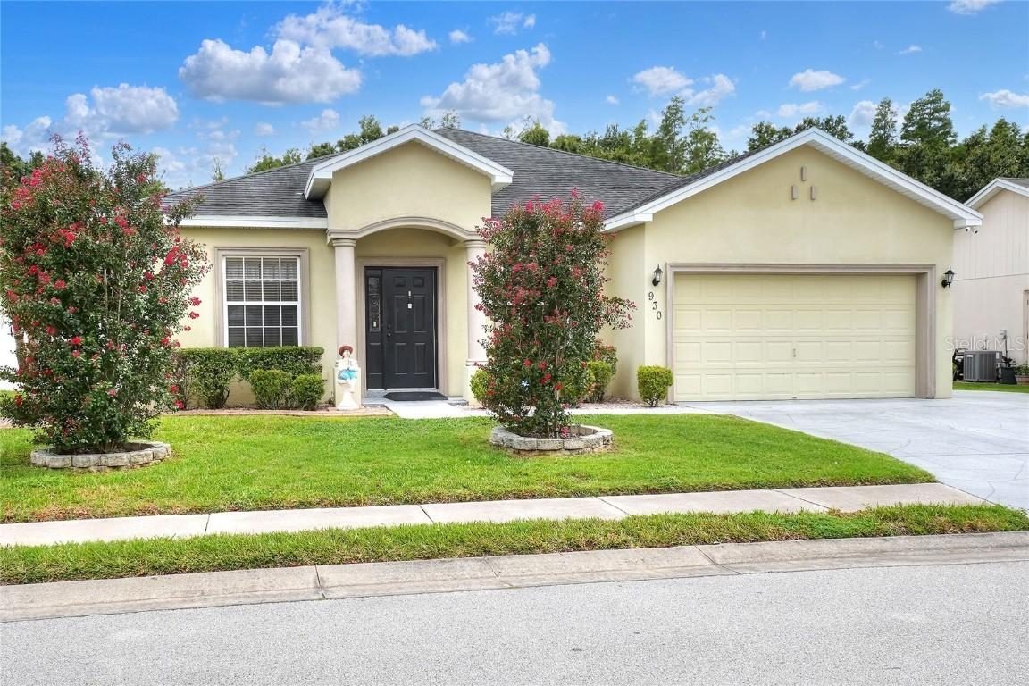 930 Princeton Manor Ln., Lakeland, FL 33809