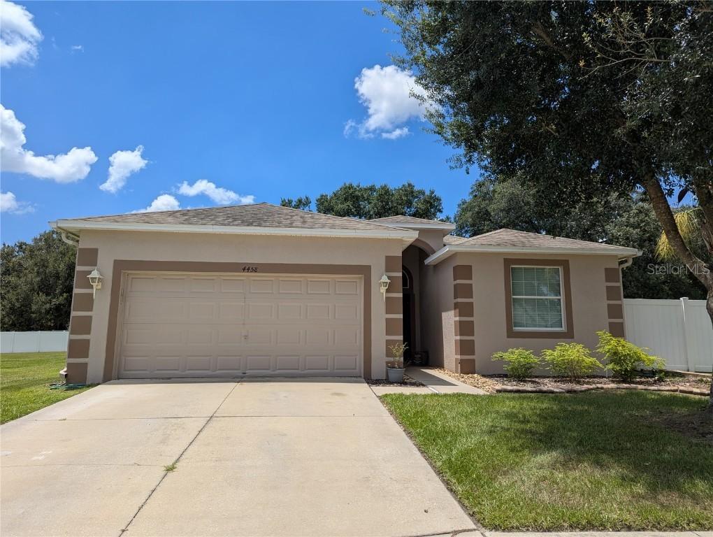 4458 Creekside Dr., Mulberry, FL 33860