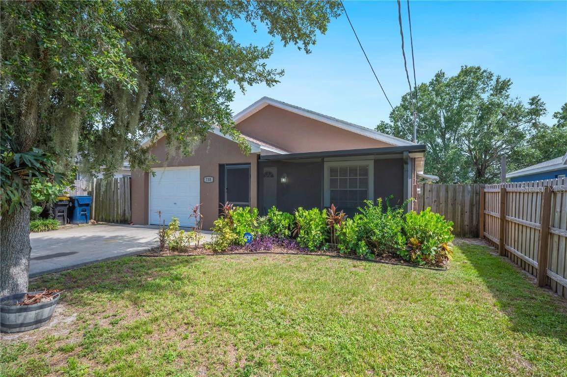 735 Virginia Ave., Auburndale, FL 33823