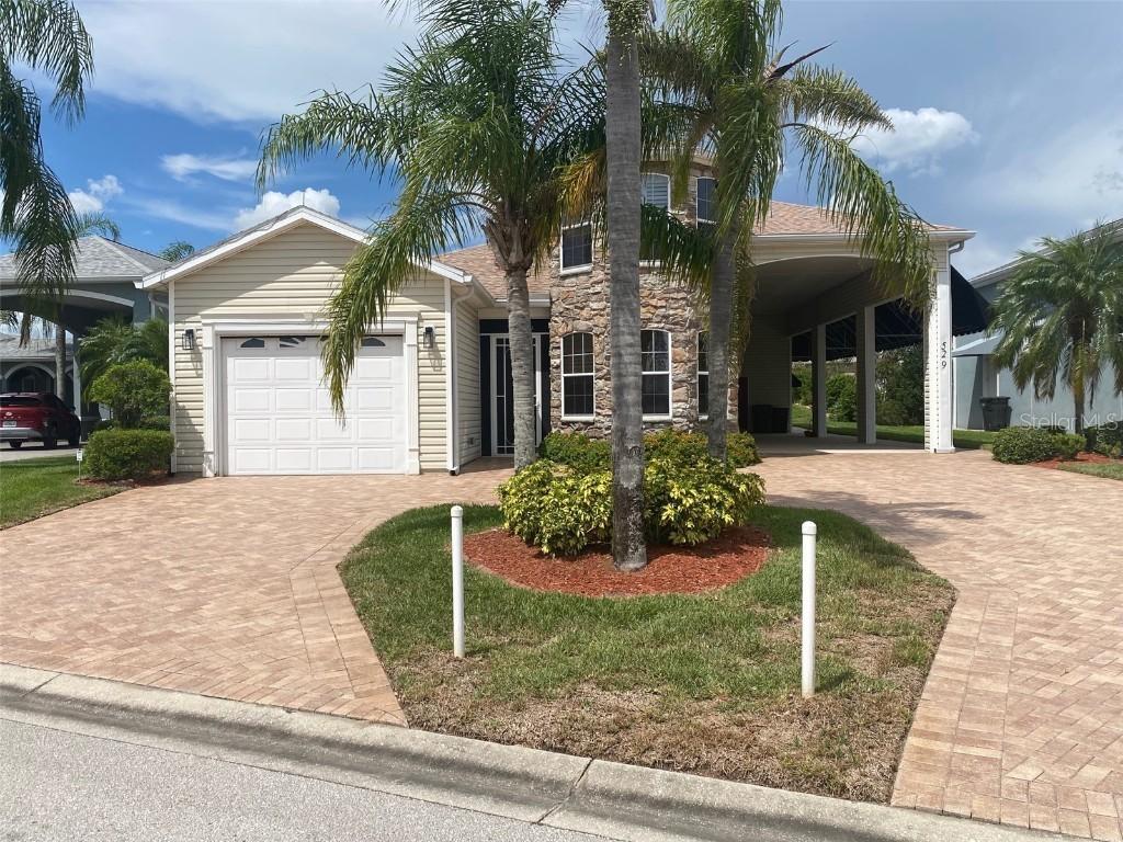 529 Meandering Way, Polk City, FL 33868