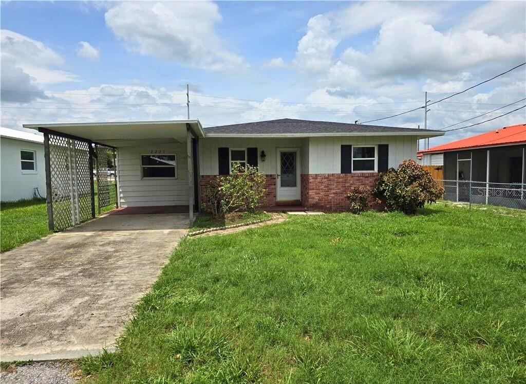 2221 Sage Crest Dr., Sebring, FL 33870