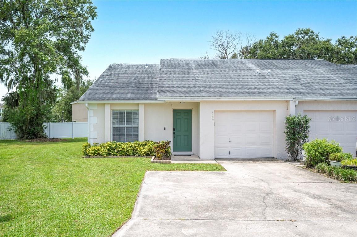 1009 Meadowood Pointe Rd., Lakeland, FL 33811