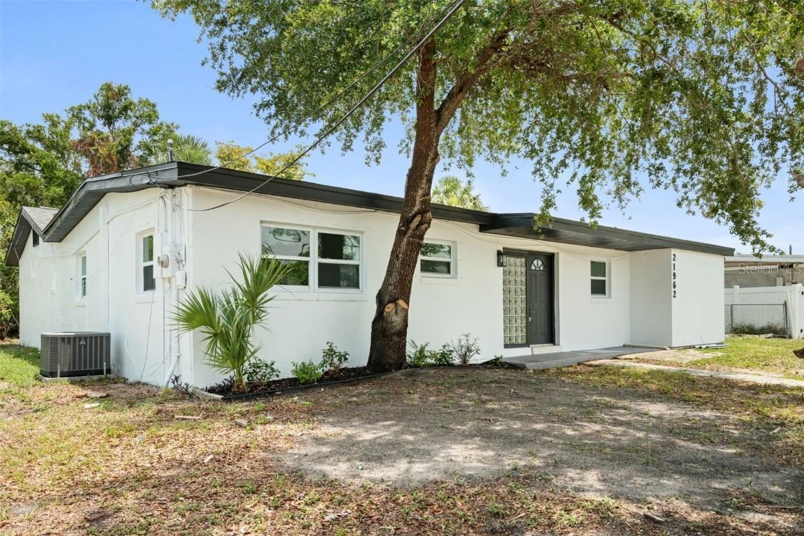 21962 Cellini Ave., Port Charlotte, FL 33952