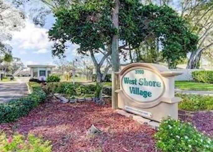 3280 37th Way #B, St Petersburg, FL 33711
