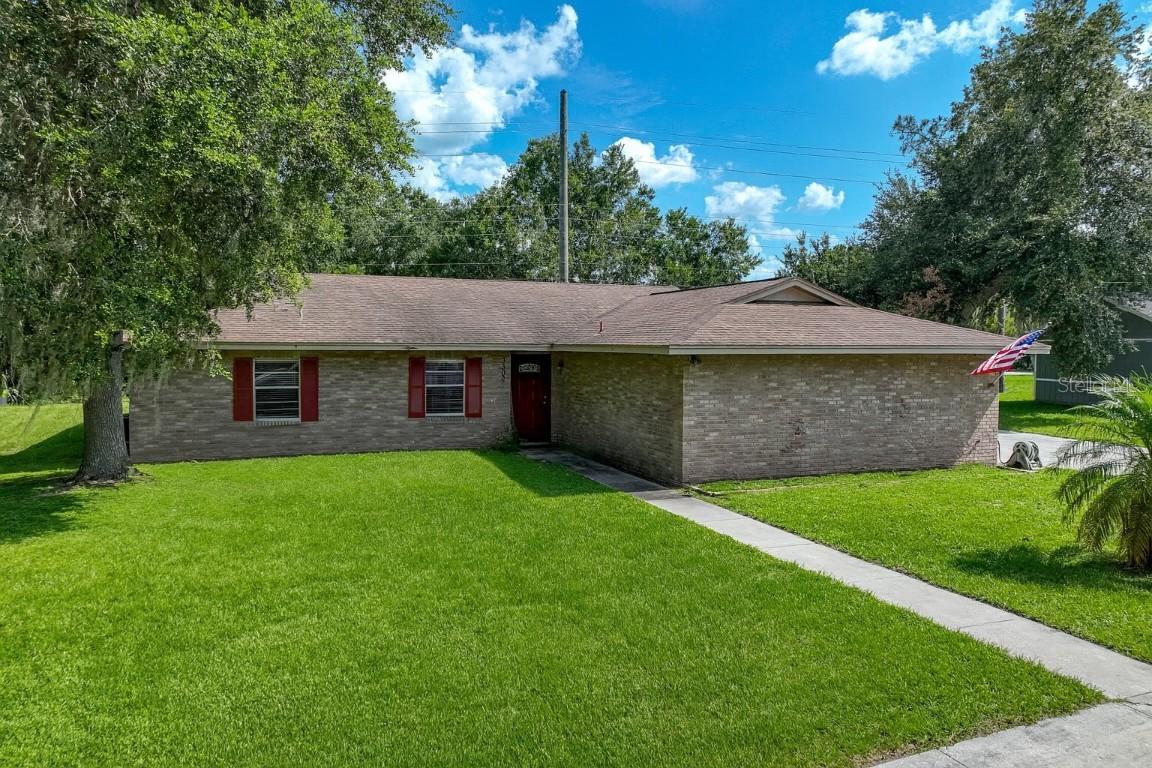 3302 Heather Glynn Dr., Mulberry, FL 33860