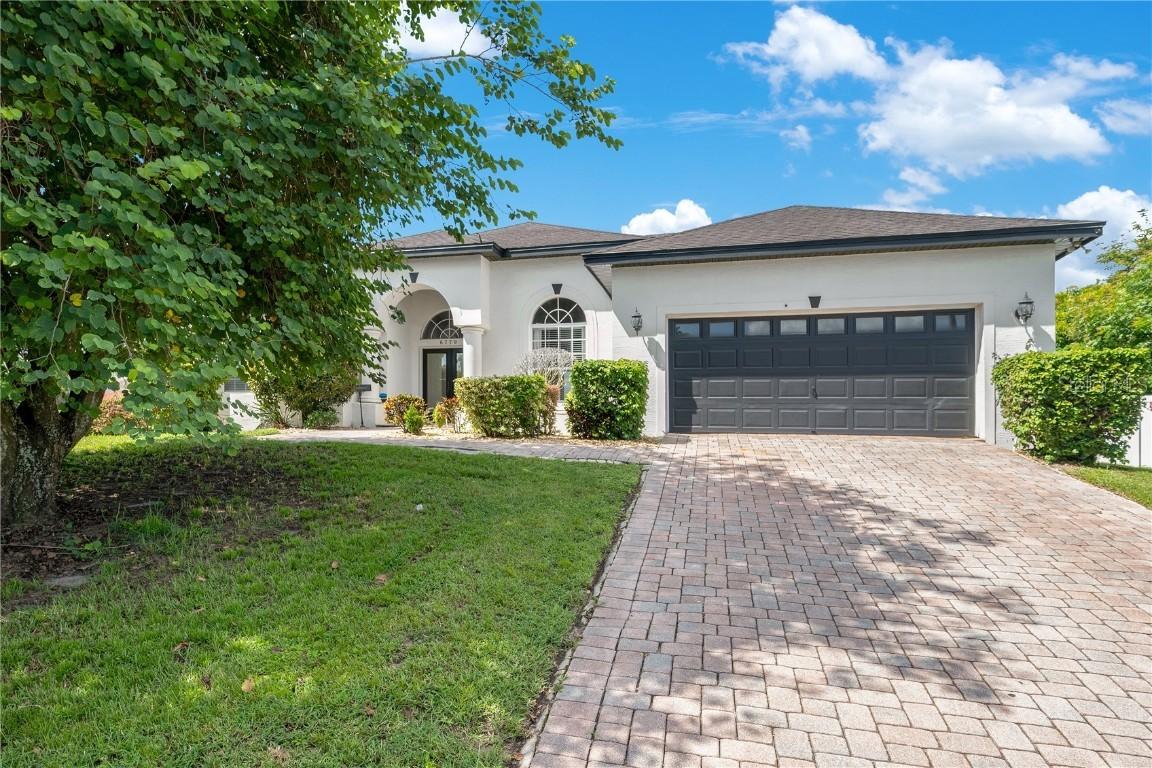 6779 Hillis Dr., Lakeland, FL 33813