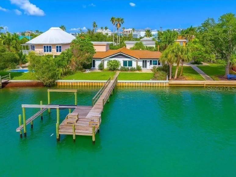 1140 Boca Ciega Isle Dr., St Pete Beach, FL 33706