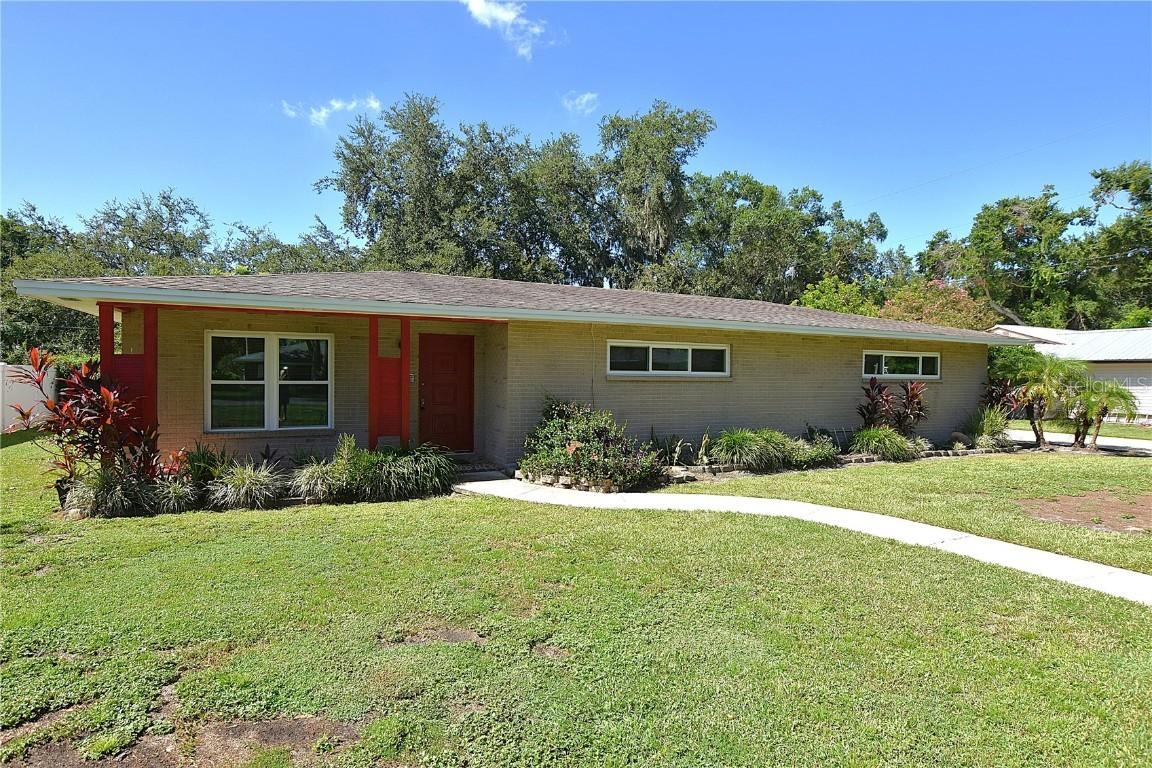 1301 Fairlee St., Lakeland, FL 33813