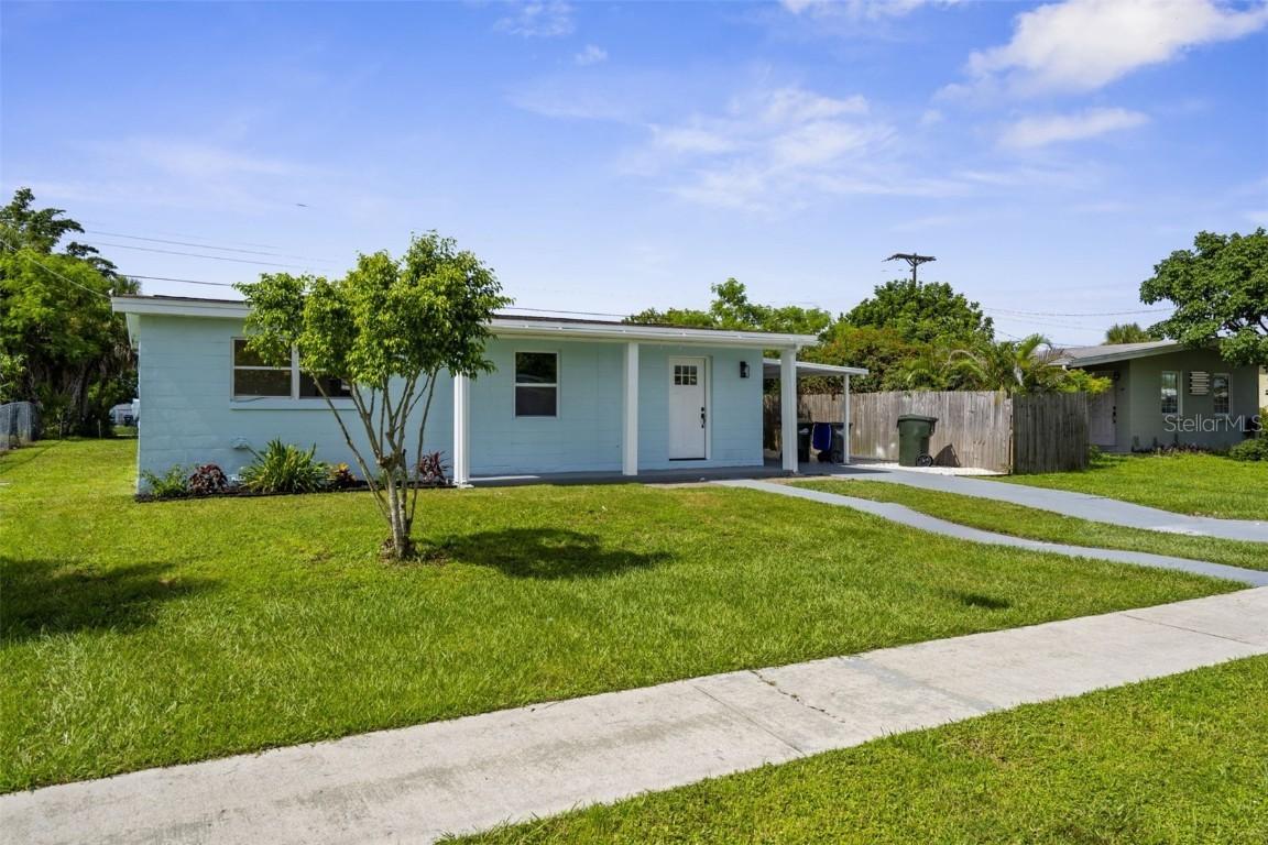 8361 Shumock Ave., North Port, FL 34287