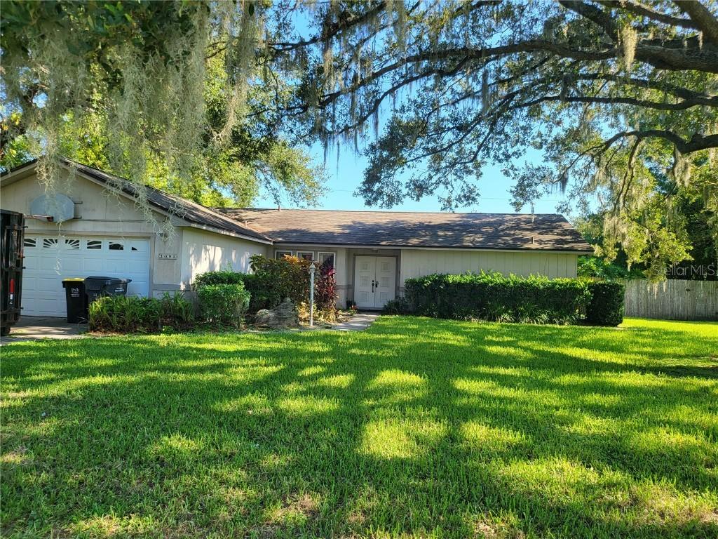 3095 Lark Ln., Mulberry, FL 33860