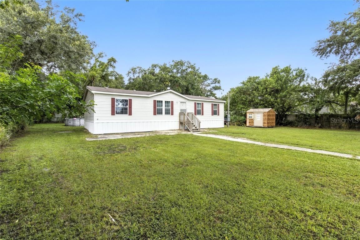 41 Norman Ln., Auburndale, FL 33823