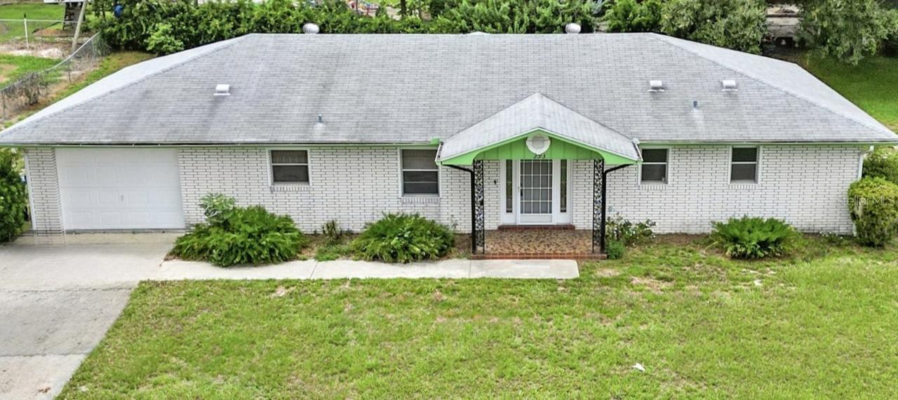 293 Paradise Island Dr., Haines City, FL 33844
