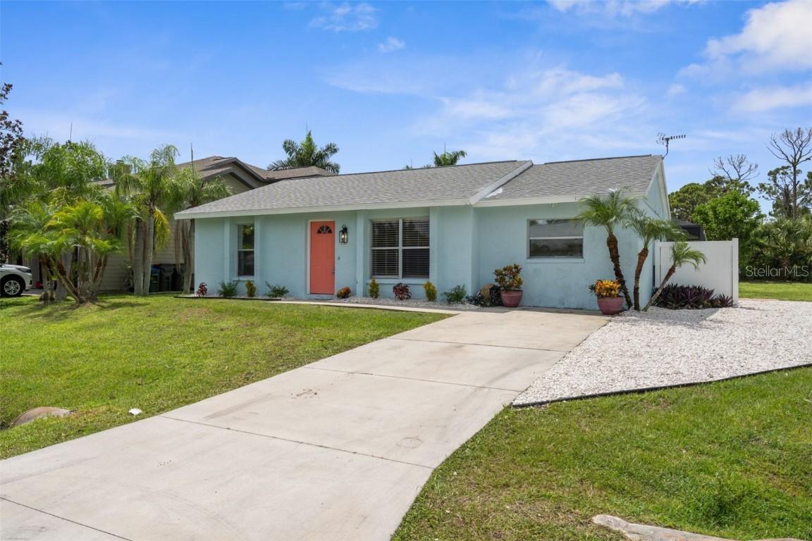 3745 Woodbridge Ave., North Port, FL 34287