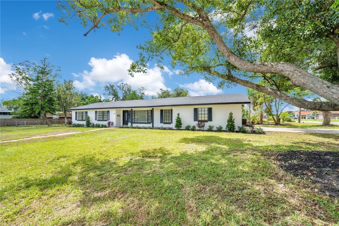 113 Live Oak Ct., Auburndale, FL 33823