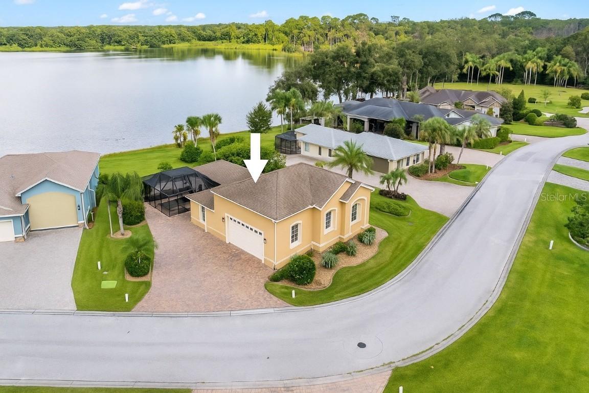 652 Meandering Way, Polk City, FL 33868