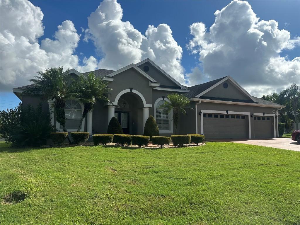 6720 Hartsworth Dr., Lakeland, FL 33813