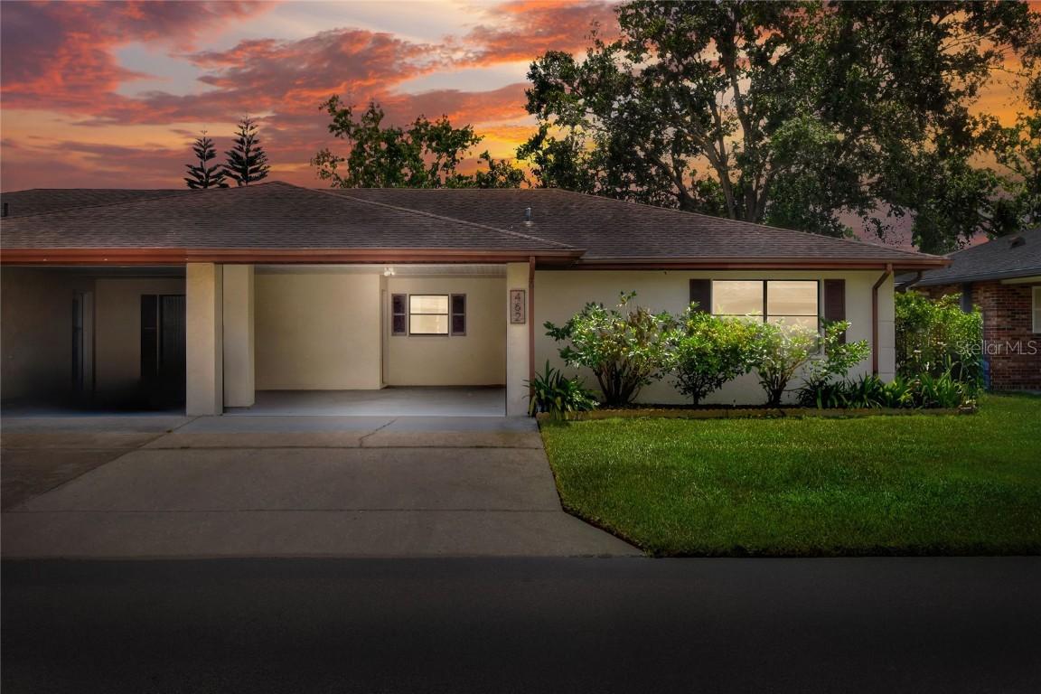 462 Lake Carolyn Cir., Lakeland, FL 33813