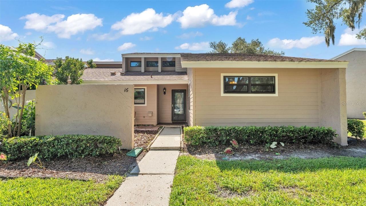 5225 Imperial Lakes Blvd. #16, Mulberry, FL 33860
