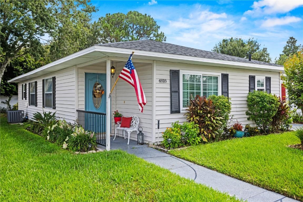 4818 Colonnades Cir., Lakeland, FL 33811