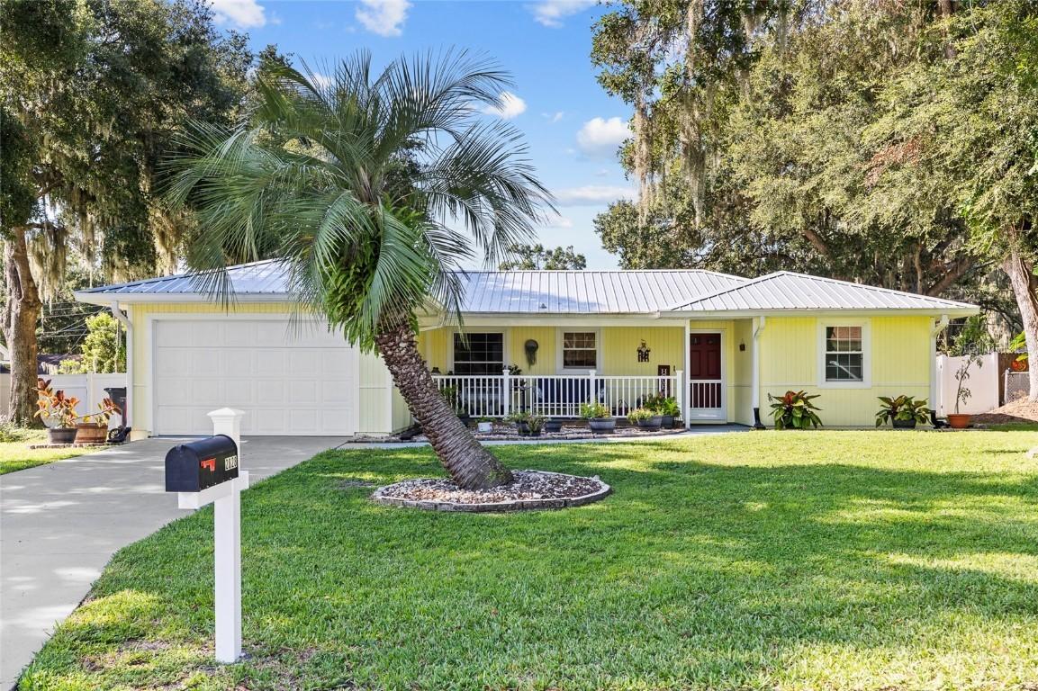 2828 Forestgreen Dr., Lakeland, FL 33811