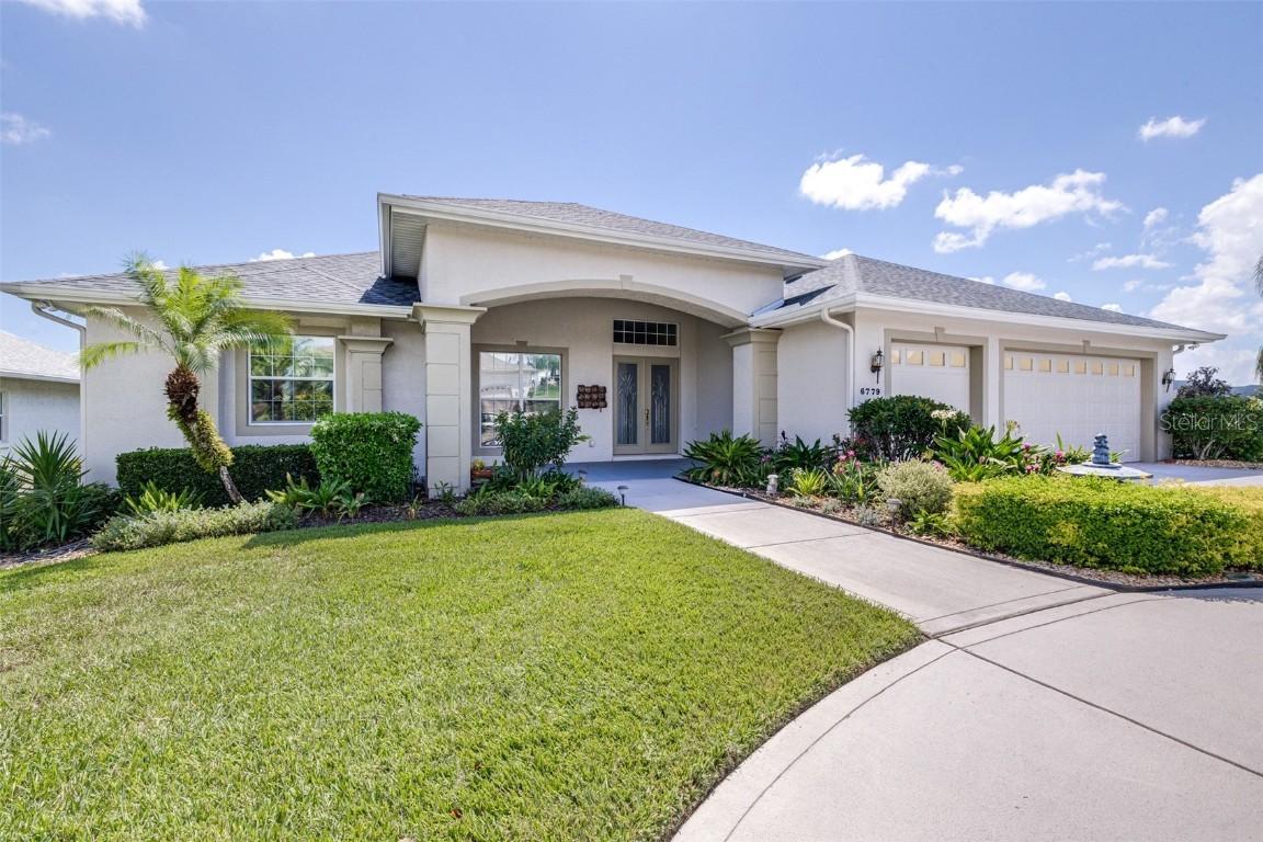 6779 Huntington Hills Blvd., Lakeland, FL 33810