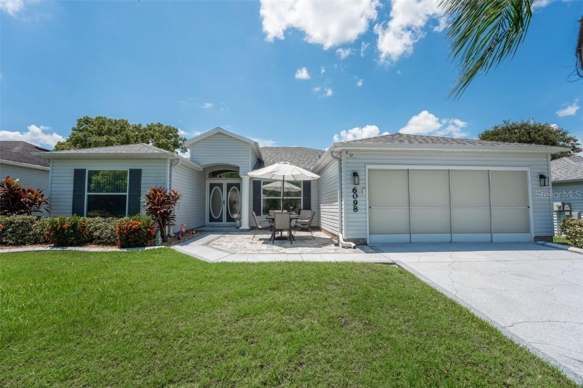 6098 Magpie Dr., Lakeland, FL 33809