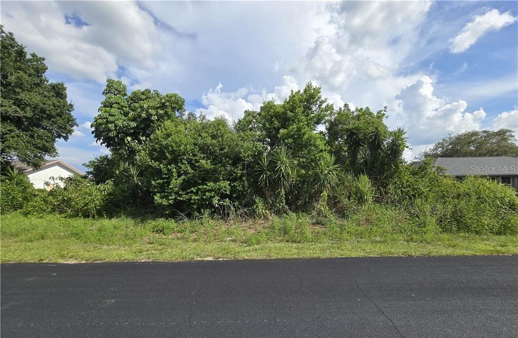 2501 Monza Dr., Sebring, FL 33872