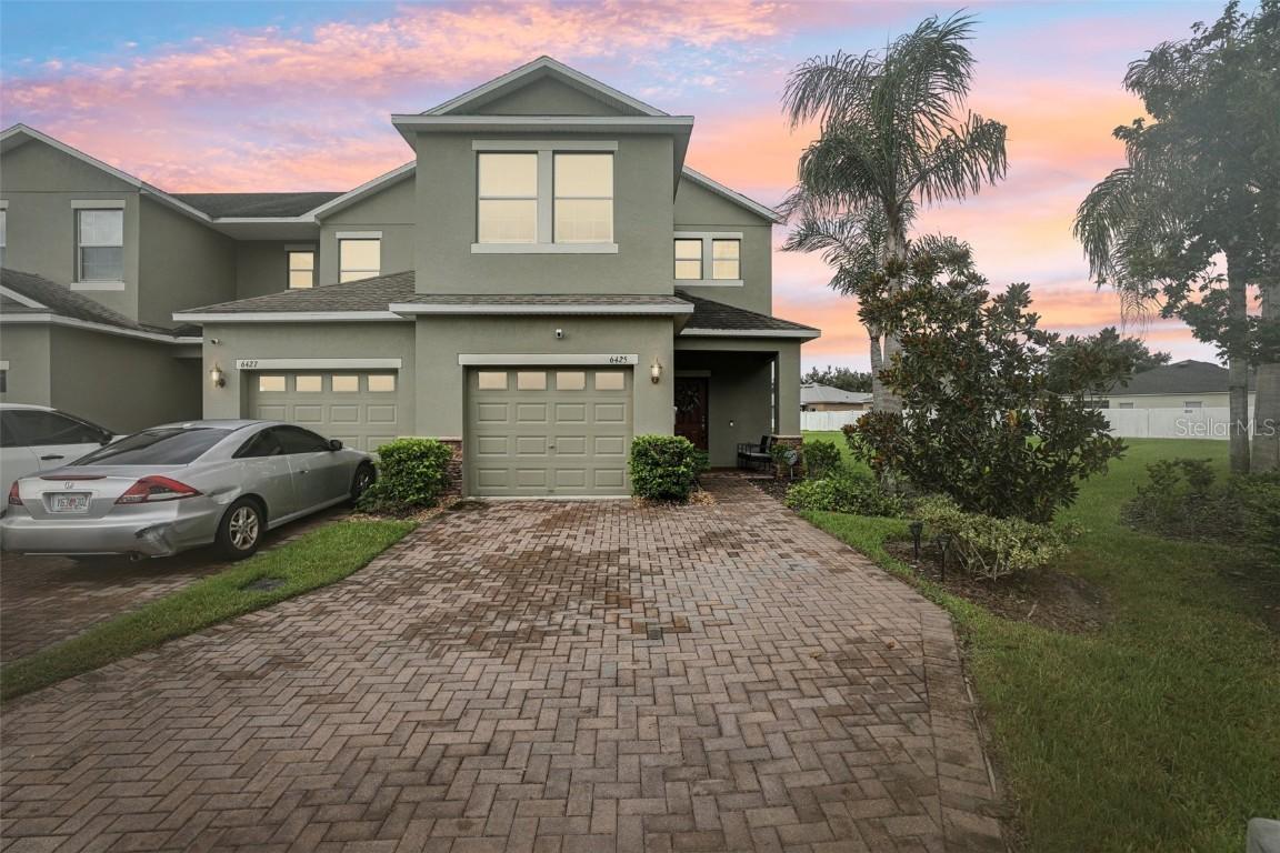 6425 Torrington Cir., Lakeland, FL 33811