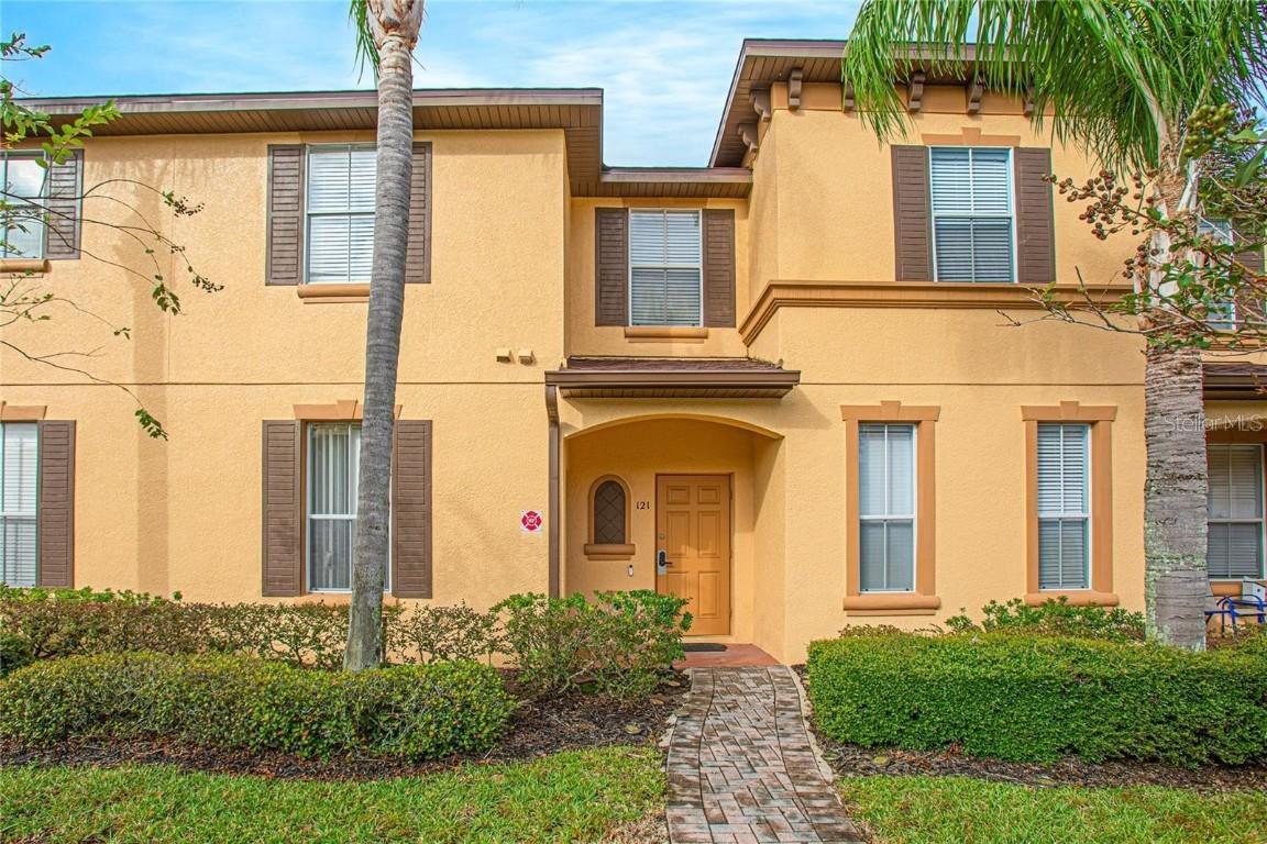 121 Palermo St., Davenport, FL 33897