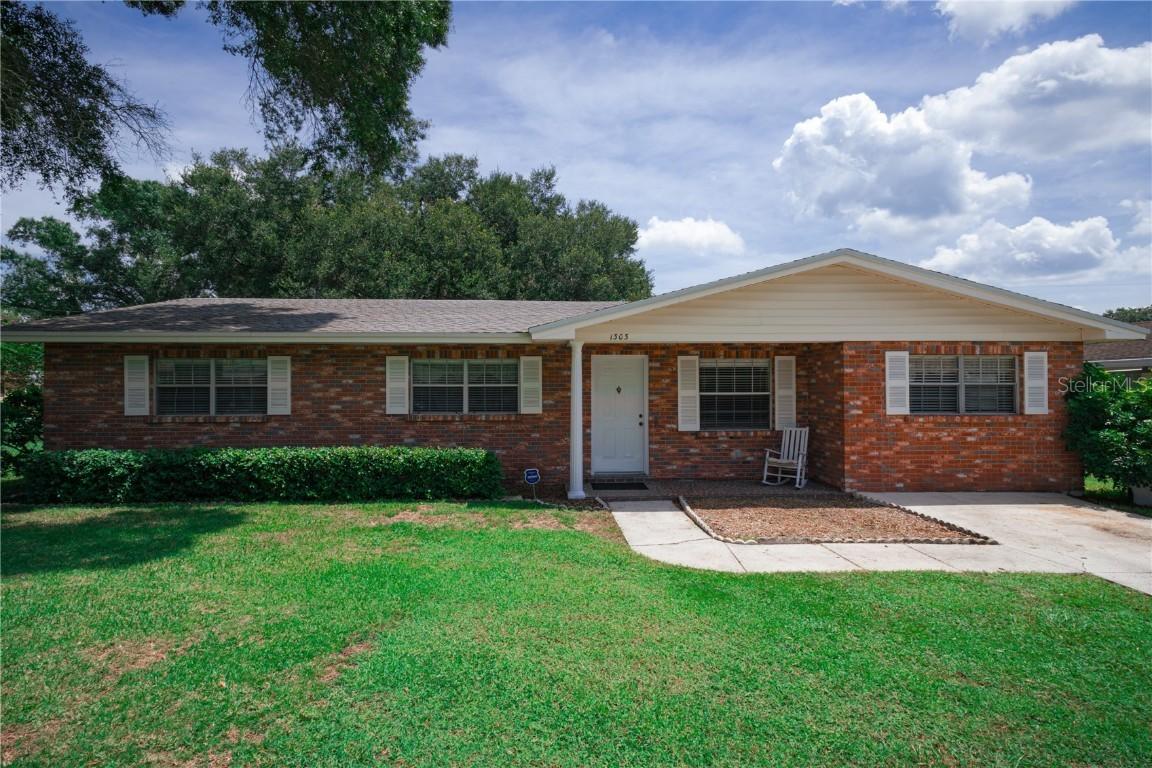 1303 Long St., Lakeland, FL 33801