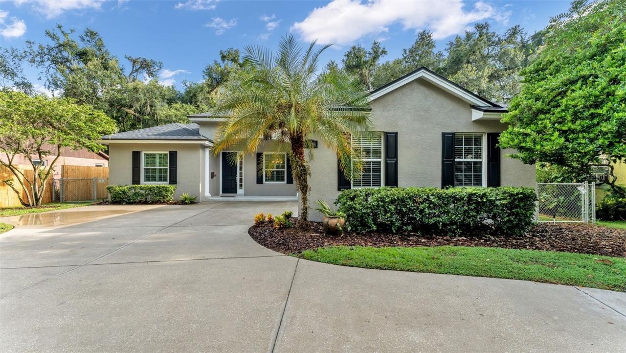 208 W Poinsettia St., Lakeland, FL 33803