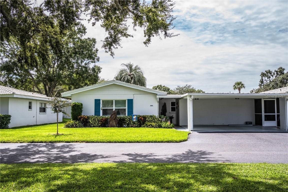 616 Avery Ln., Lakeland, FL 33803