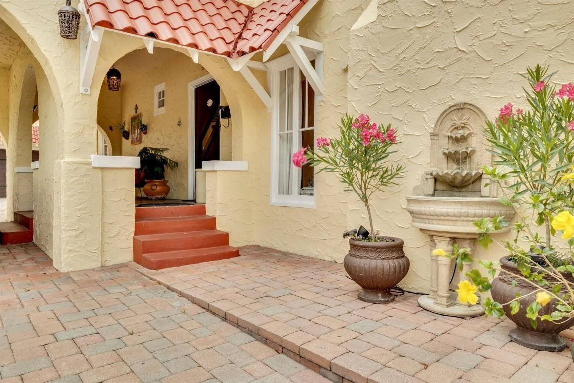 845 E Edgewood Dr., Lakeland, FL 33803