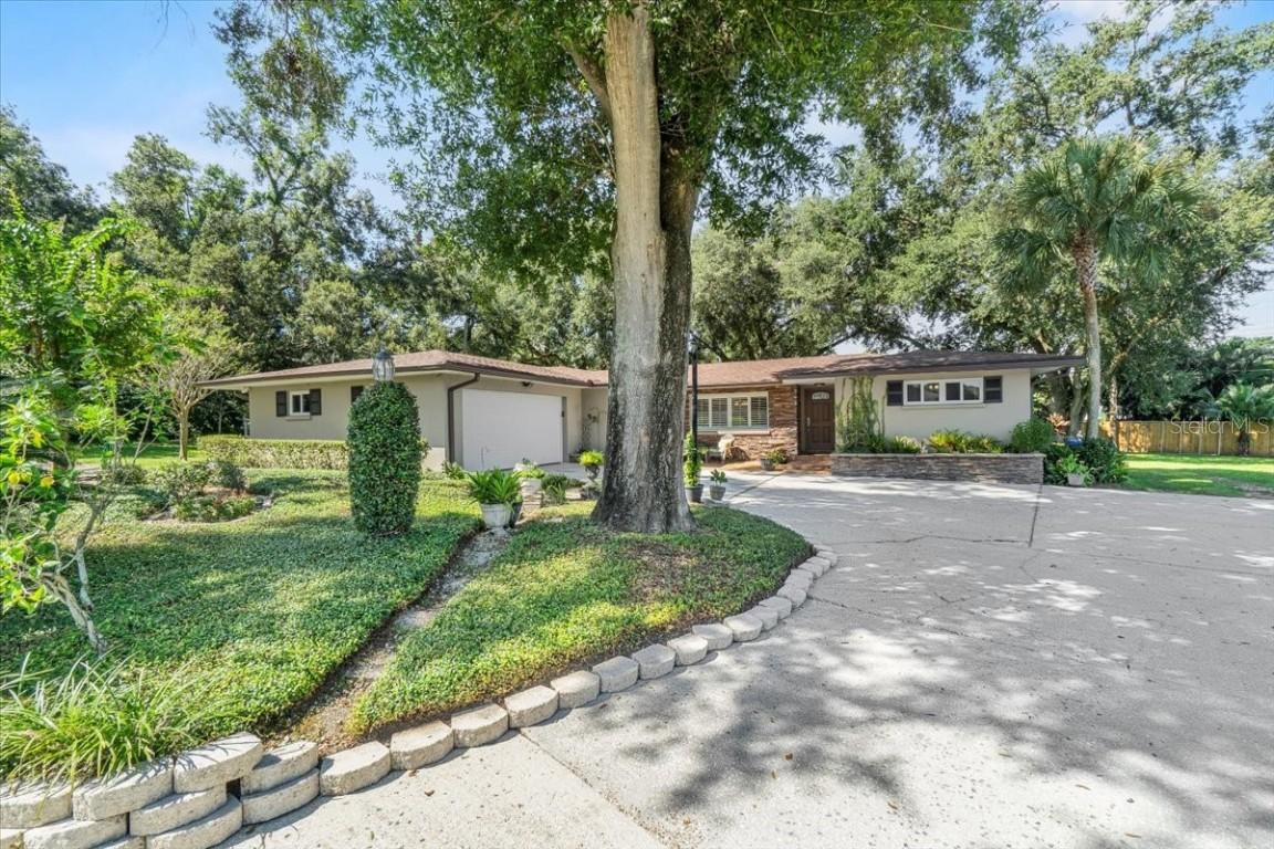 4651 Sherwood Ln., Lakeland, FL 33813