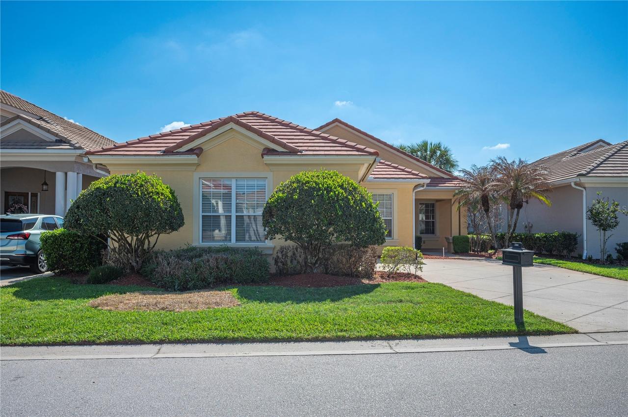 2564 Laurel Glen Dr., Lakeland, FL 33803