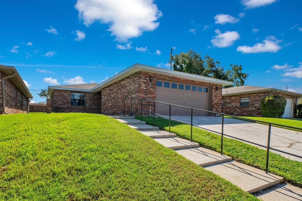 661 Lake Carolyn Cir., Lakeland, FL 33813